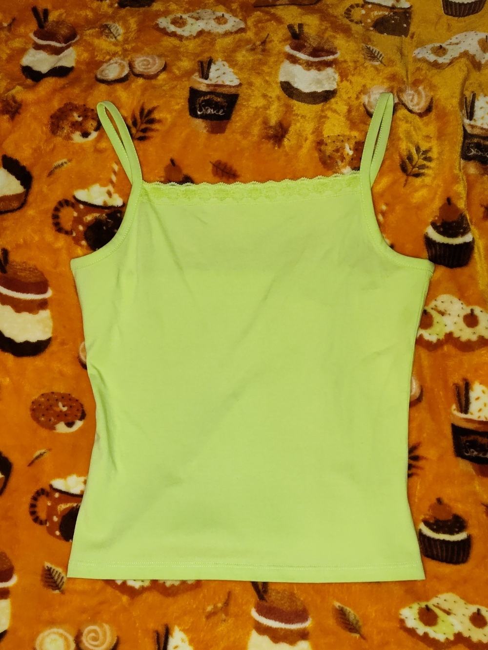 NWOT Y2K - Arizona Jean Company Lime Green Lace-Trim Camisole